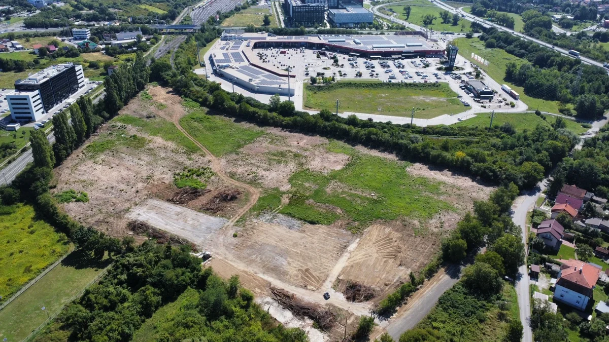 Zagreb, Buzin, zemljište 44 000m2!