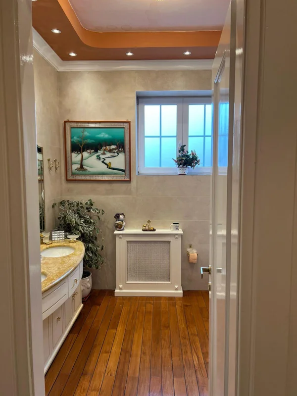 Stan, Zagreb, centar, 200m2 + 30m2 spremište!! Prvi kat! Luksuzan!