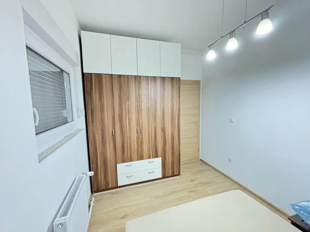 Moderan 3-sobni stan s loggiom i liftom, 65 m², Špansko