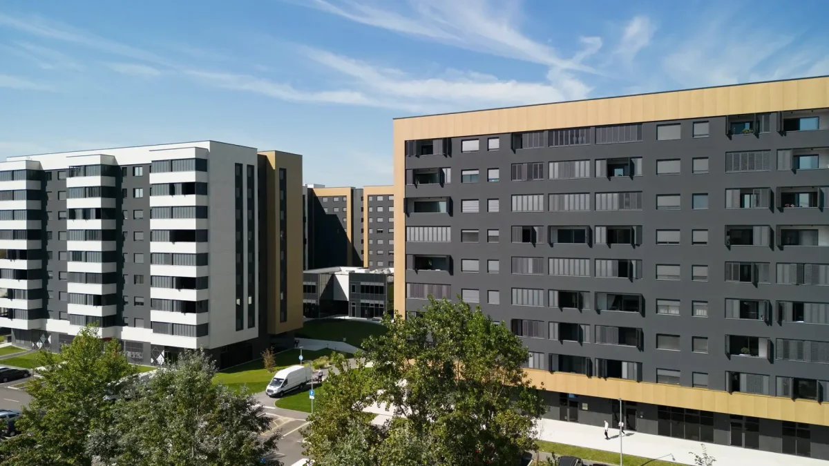 Najam garažnog mjesta u VMD zgradi, Darwinova, -2 etaža, 110 €