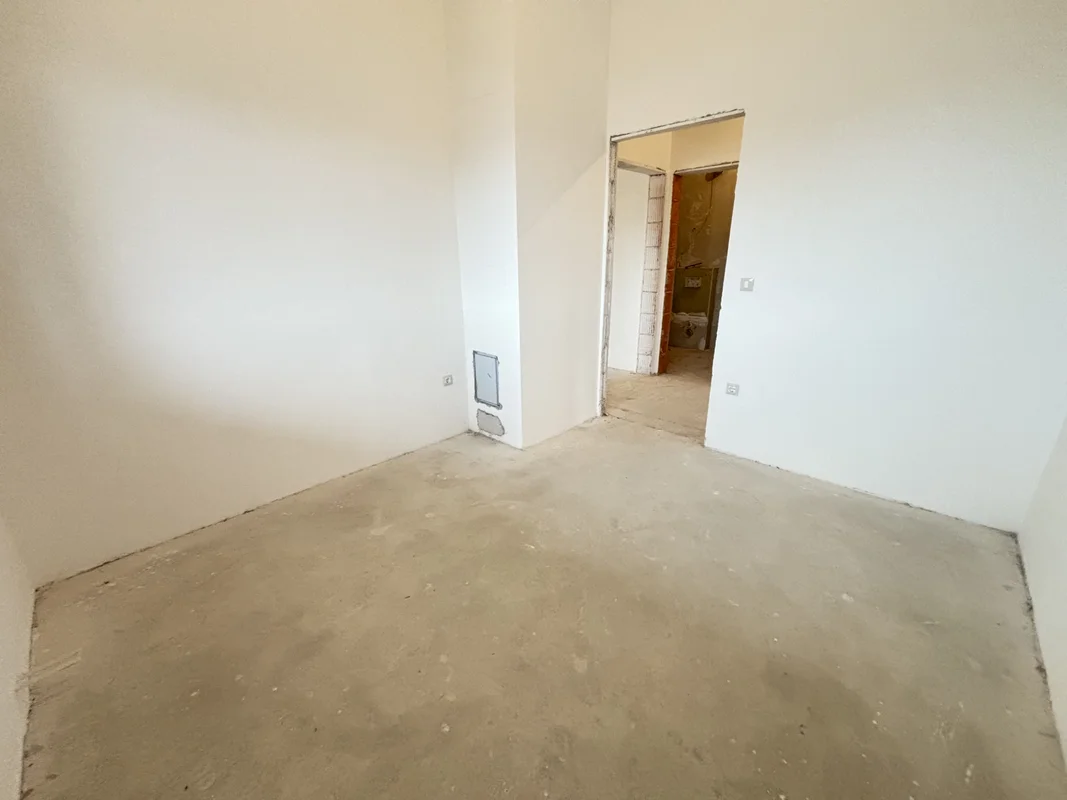 Iznajmljuje se luksuzni penthouse s terasom i panoramom – Bijenik