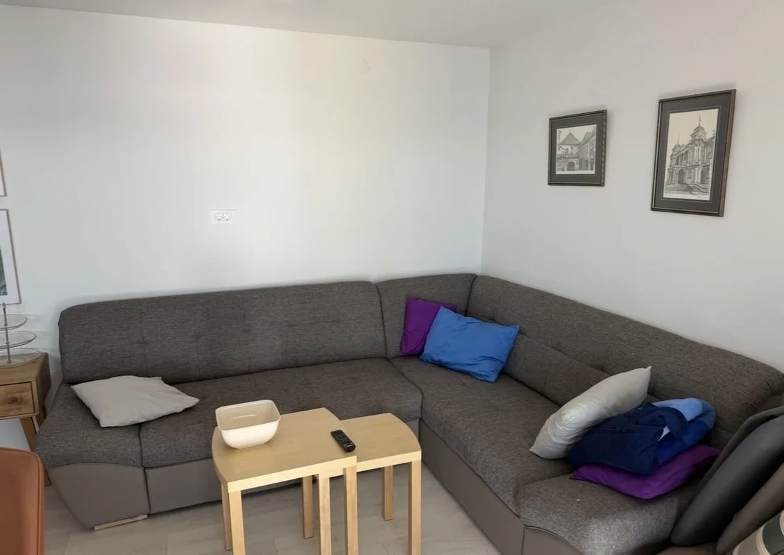 Kuća sa dva apartmana, Karlobag, 3 red do mora!! NOVOADAPTIRANO!