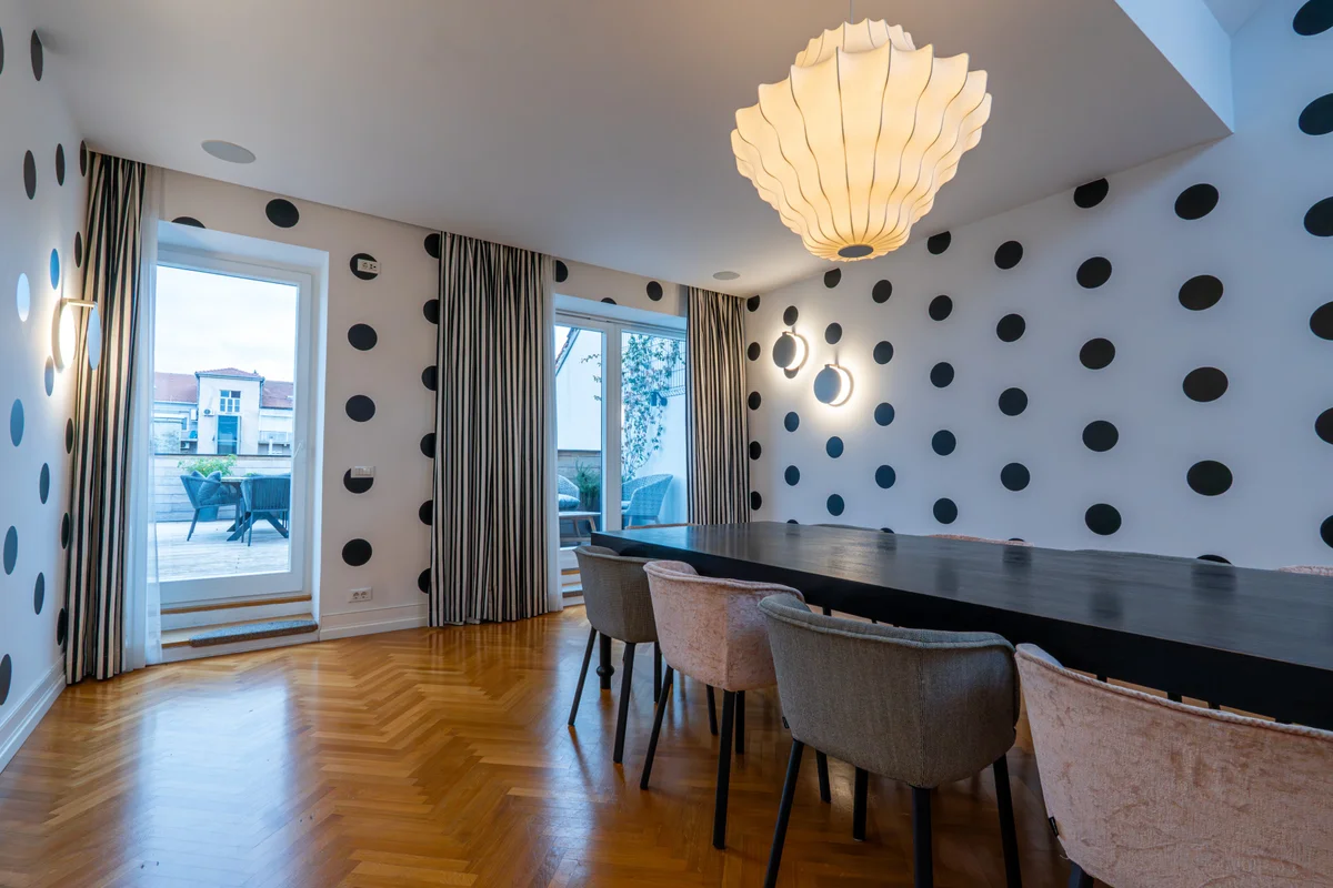 Ekskluzivni penthouse od 270 m² s terasom i pogledom na HNK