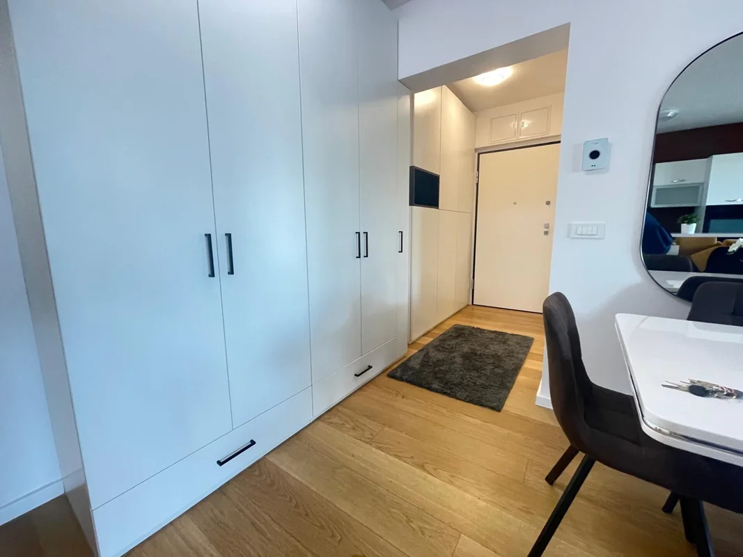 Moderno uređen 85 m² stan u Španskom – odlična lokacija!