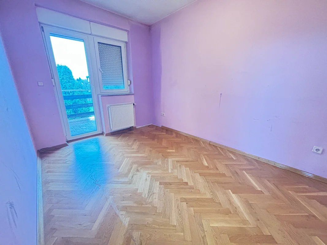 Samobor, Domoslavec – kuća 120 m² s vrtom 175 m² i 3 parkinga