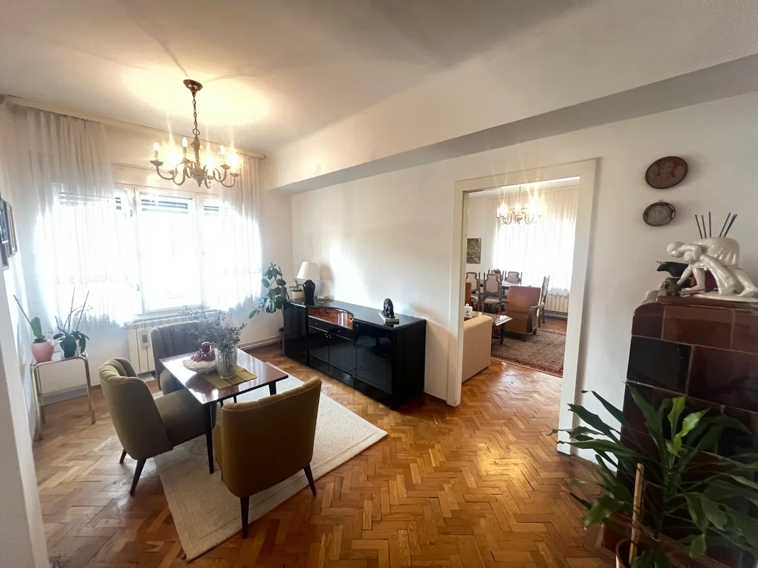 Stan, zagreb, Šalata, sa 3 spavaće sobe, parkingom i balkonom!!