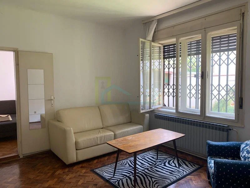 Stan u kuci, Zagreb, Šalata 55m2 za adaptaciju!