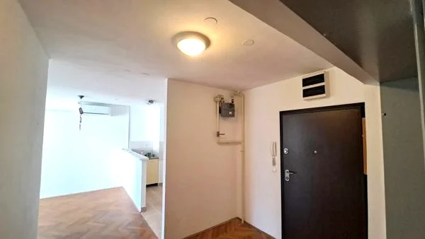 Lanište – miran trosoban stan 69 m², lođa, lift