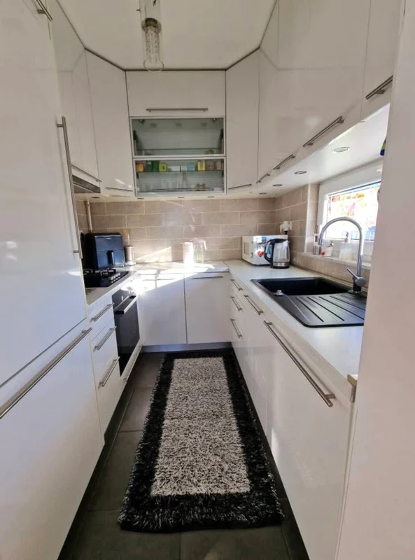 Namješten 1-sobni stan 38 m², lift, lođa – Sesvetski Kraljevec