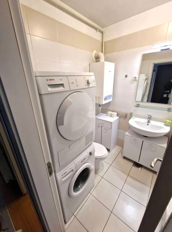 Namješten 1-sobni stan 38 m², lift, lođa – Sesvetski Kraljevec