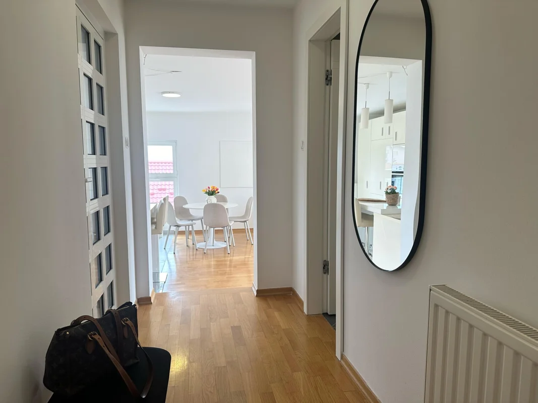 Najam, Zagreb, Maksimir stan sa 100m2, 3 spavaće sobe te dva parkinga!