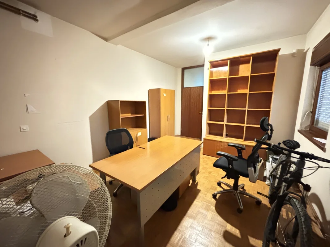 Prostrana kuća s vrtom – Gornja Dubrava, Grižanska