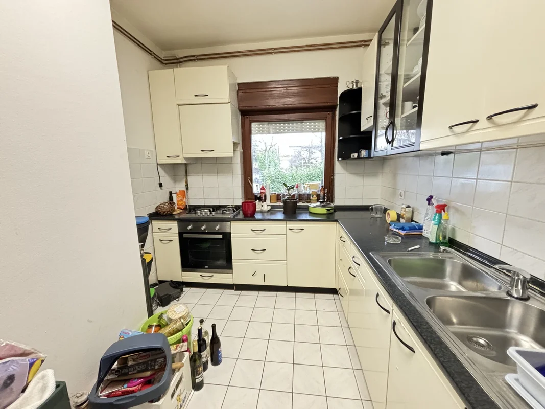 Prostrana kuća s vrtom – Gornja Dubrava, Grižanska