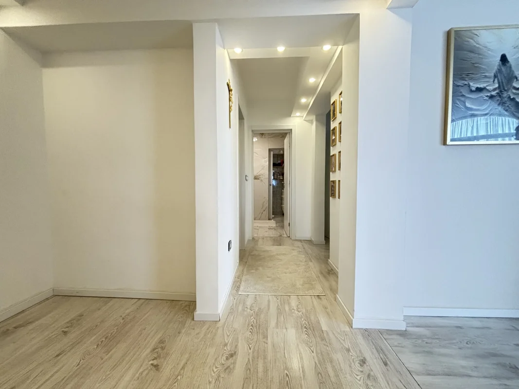 Dubrava – moderan 3-sobni stan s terasom i parkingom